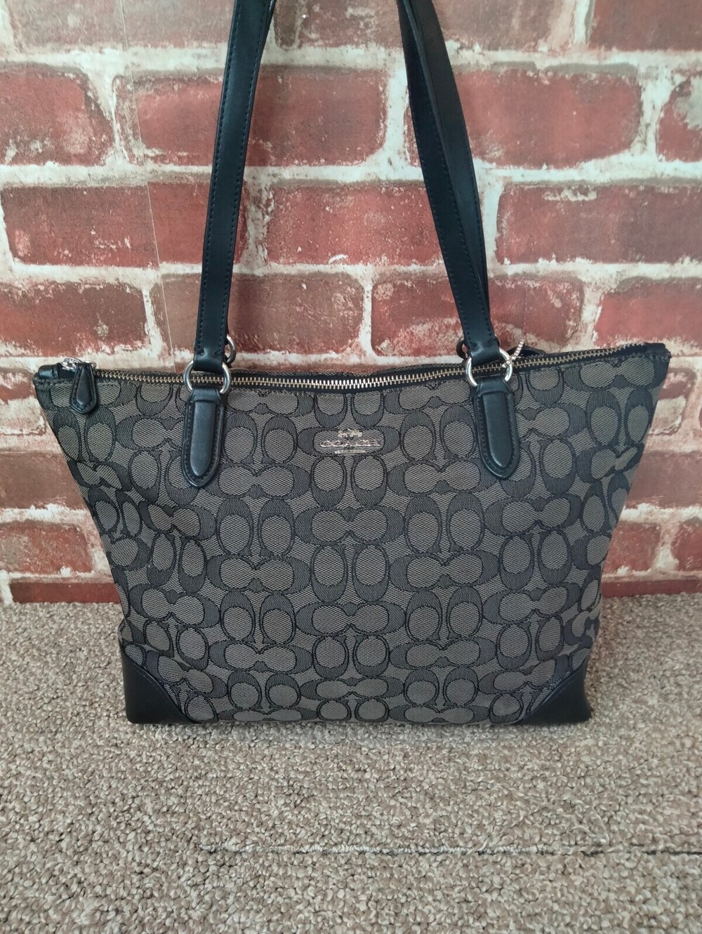 Coach F29958 Signature Jacquard Tote Bag Zip Top Purse - Black Smoke Gray C's